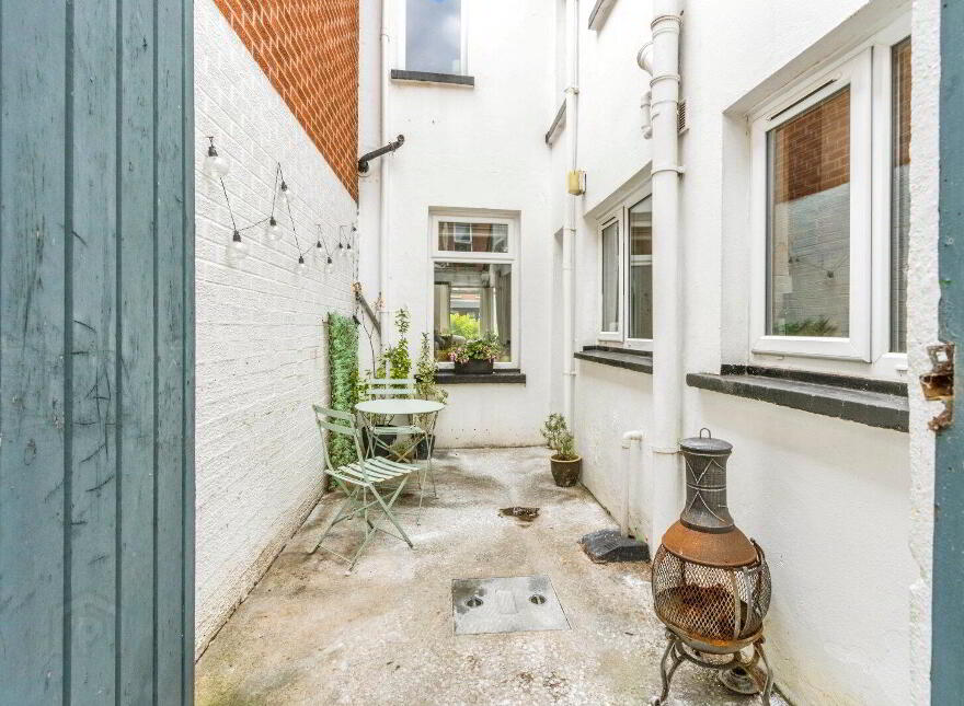 22 Ava Street, Belfast, BT7 3BS