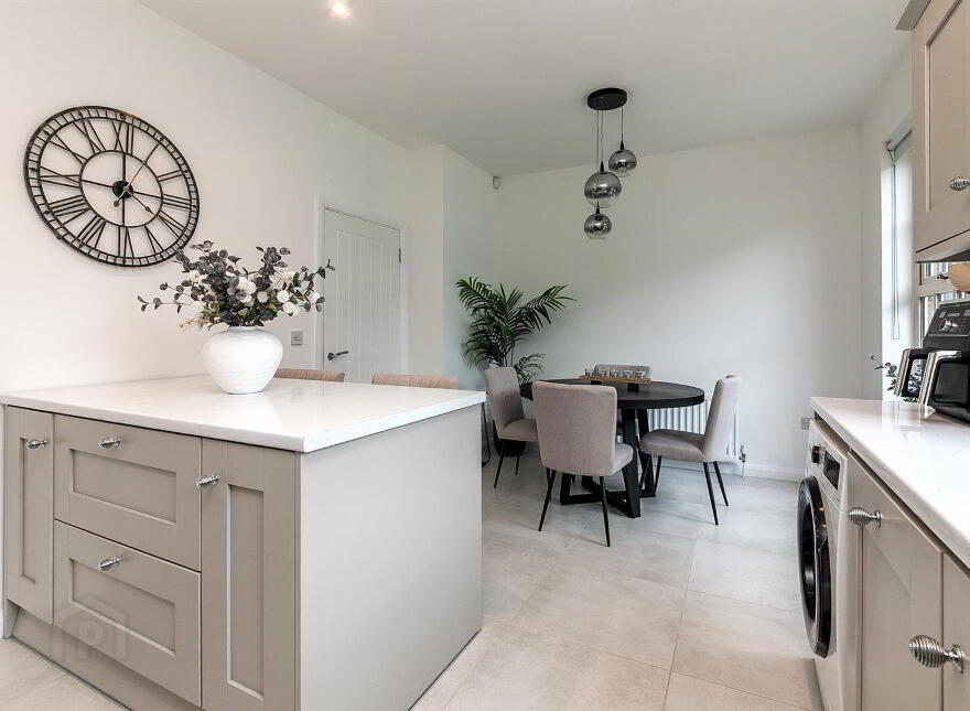 16 Glen Corr Way, Newtownabbey, BT36 5QY
