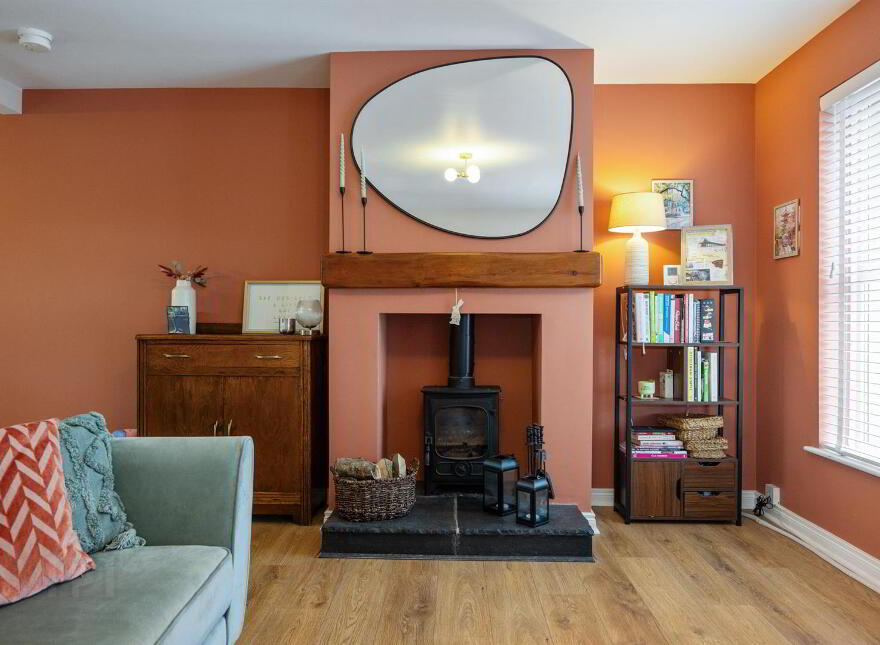 18 North Lodge Court, Carrickfergus, BT38 7TH