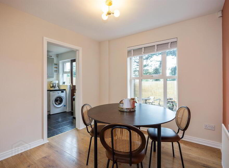 18 North Lodge Court, Carrickfergus, BT38 7TH