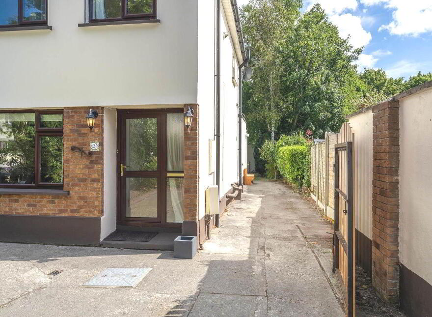 134 Dorney Court, Shankill, Dublin, D18W268