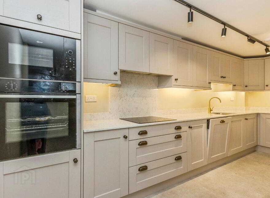 Apartment 1, 6 Lady Ishbel Boulevard, Belfast, BT8 8SJ