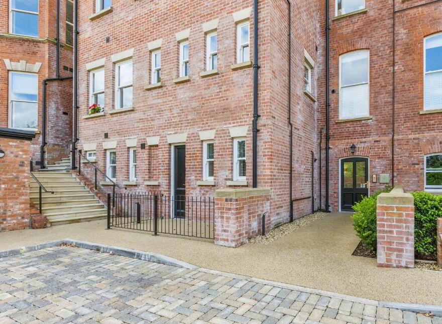 Apartment 1, 6 Lady Ishbel Boulevard, Belfast, BT8 8SJ