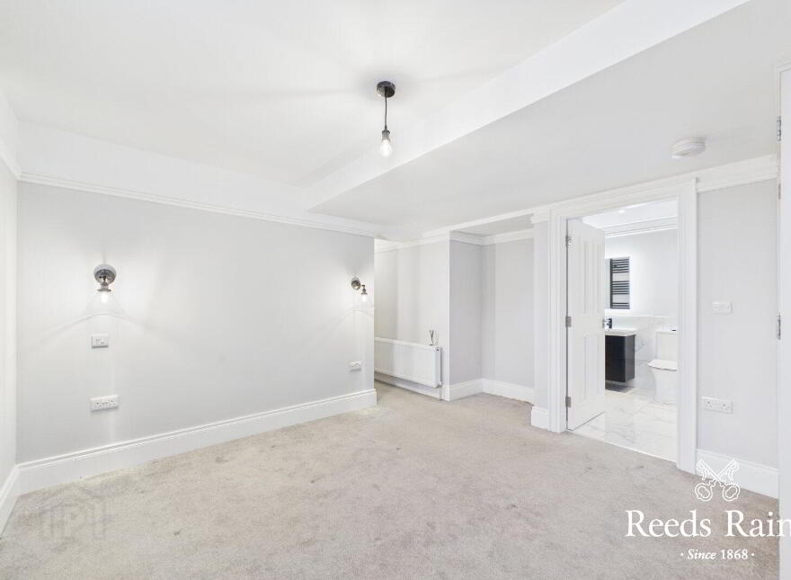 Apartment 1 6 Lady Ishbel Boulevard, Belfast, BT8 8SJ