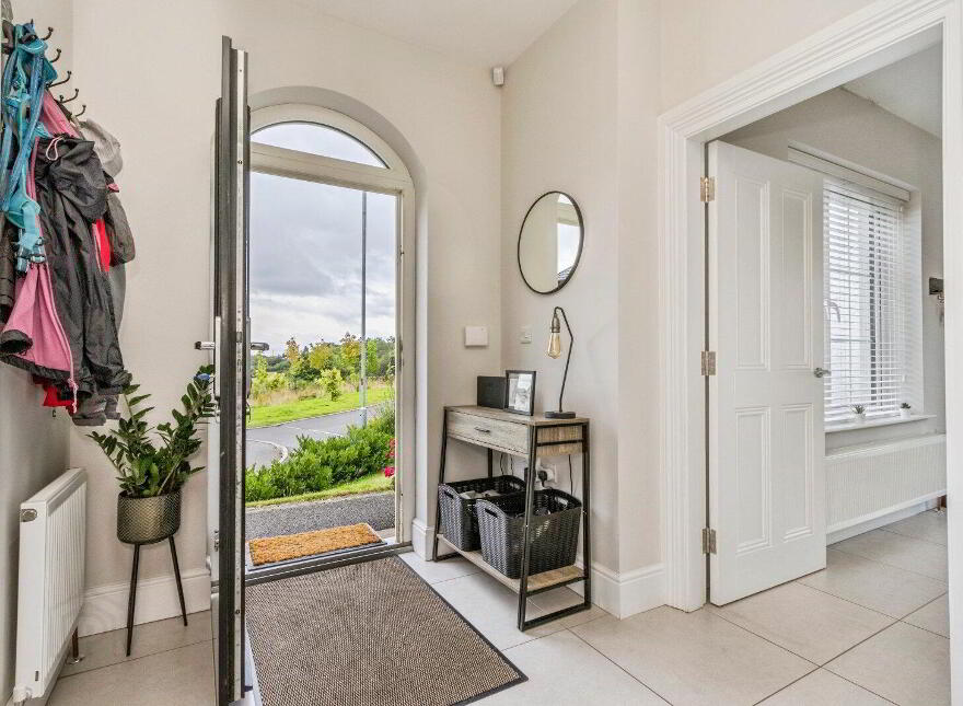 20 Fairfields Manor, Lisburn, BT28 3WA
