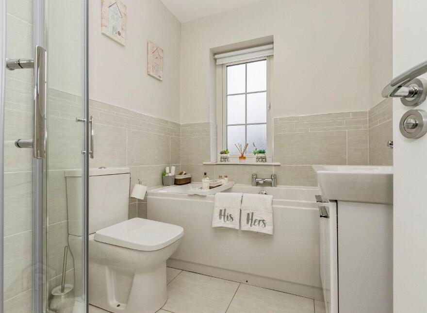 20 Fairfields Manor, Lisburn, BT28 3WA
