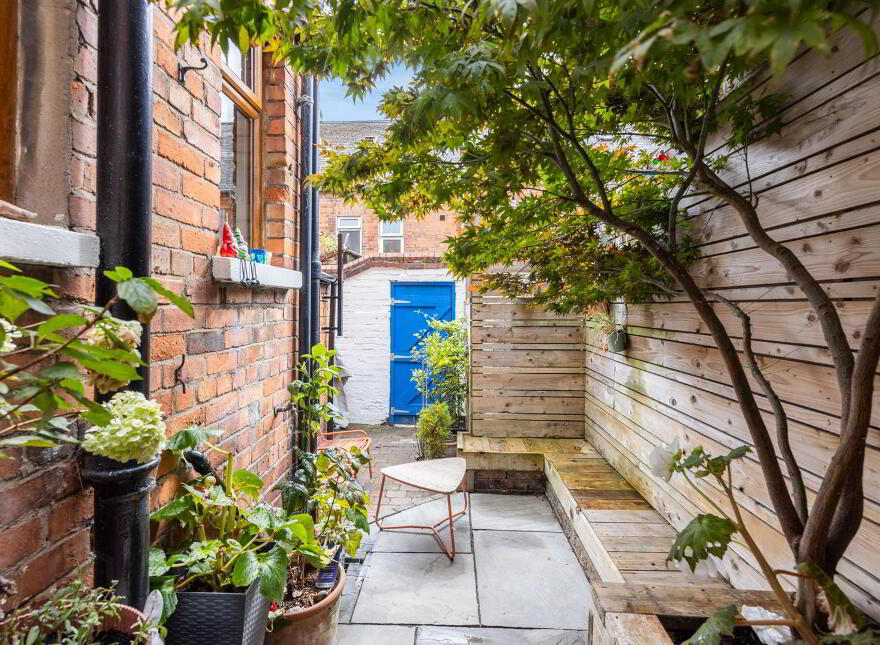 6 Madison Avenue, Belfast, BT15 5BX