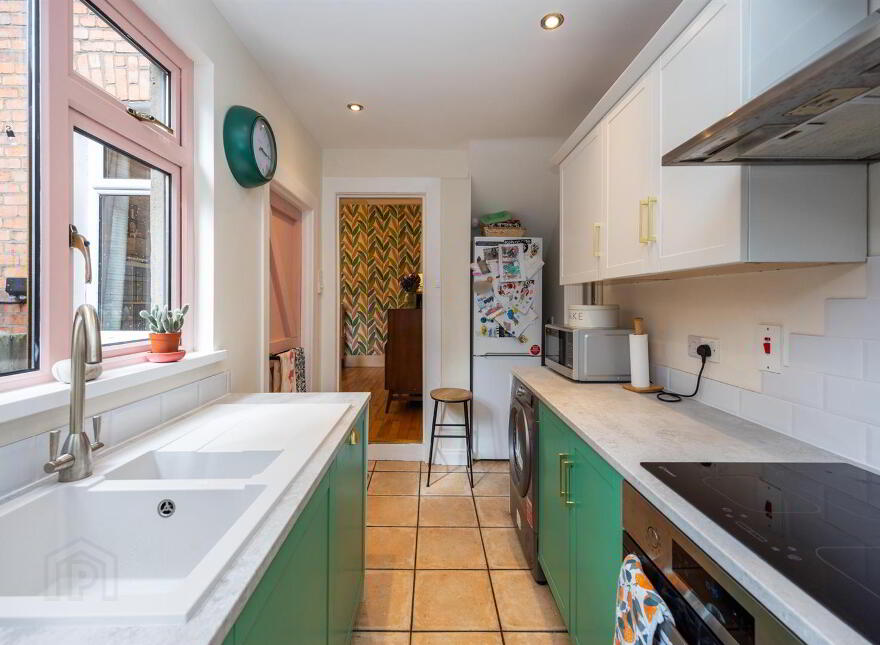 6 Madison Avenue, Belfast, BT15 5BX