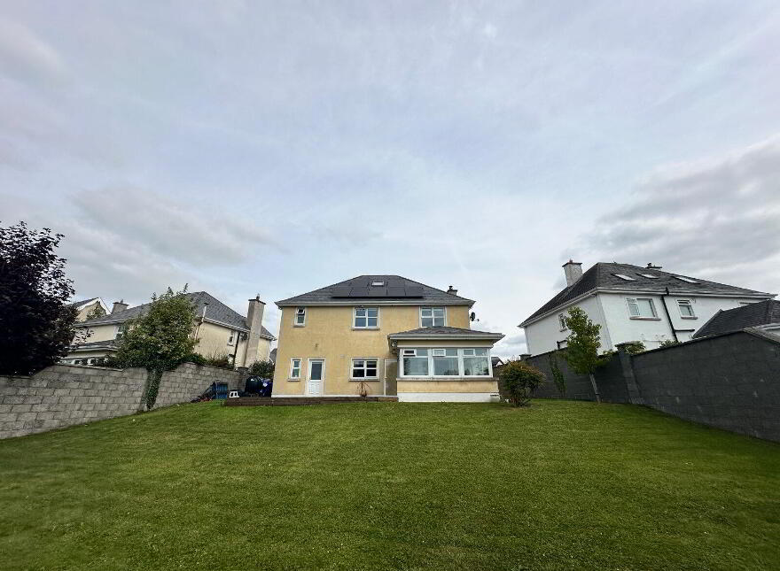 6 Riverside, Ballyragget, R95