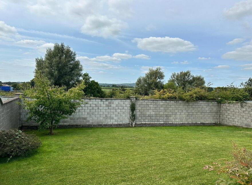 6 Riverside, Ballyragget, R95