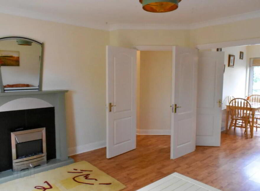 3 The Courtyard, Dunshaughlin, A85X254