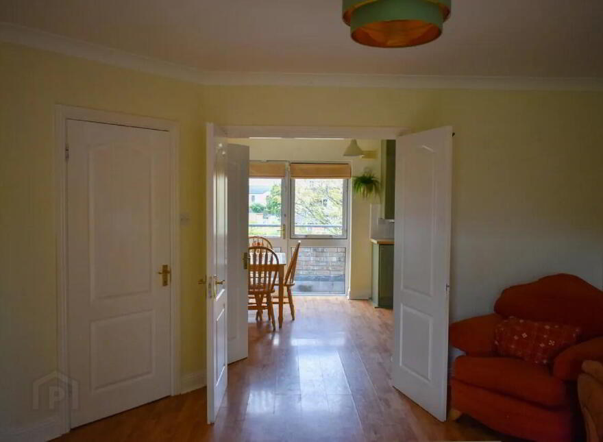 3 The Courtyard, Dunshaughlin, A85X254