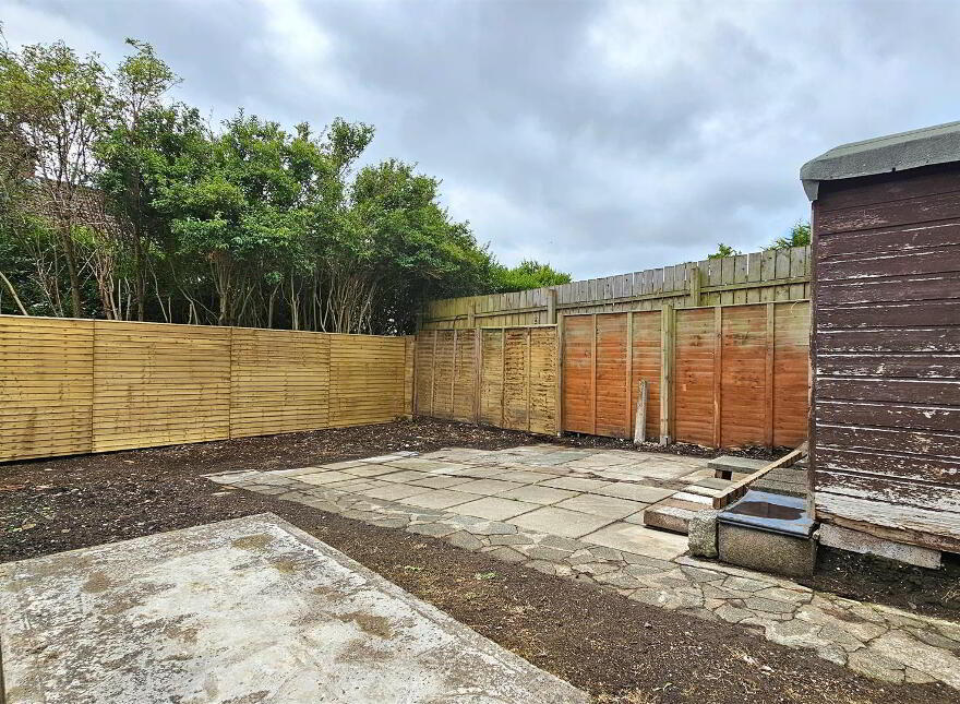 34 Kirkland Square, Carrickfergus, BT38 8JS