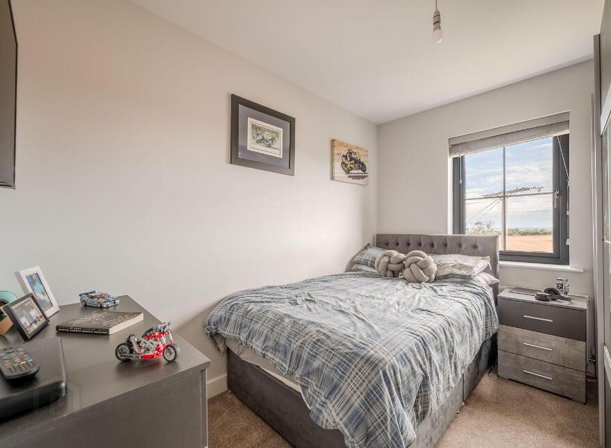 37 Rocklyn Walk, Donaghadee, BT21 0FA