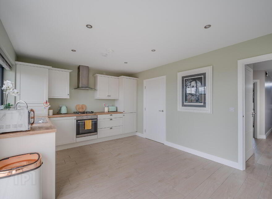 37 Rocklyn Walk, Donaghadee, BT21 0FA