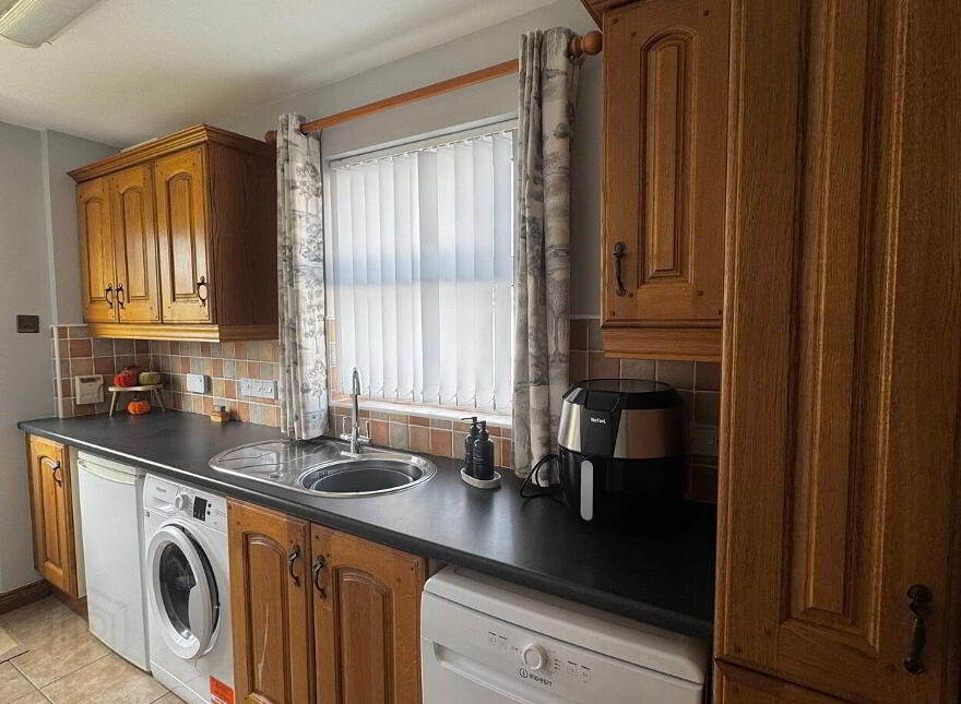 24 Magheramenagh Gardens, Portrush, BT56 8SU