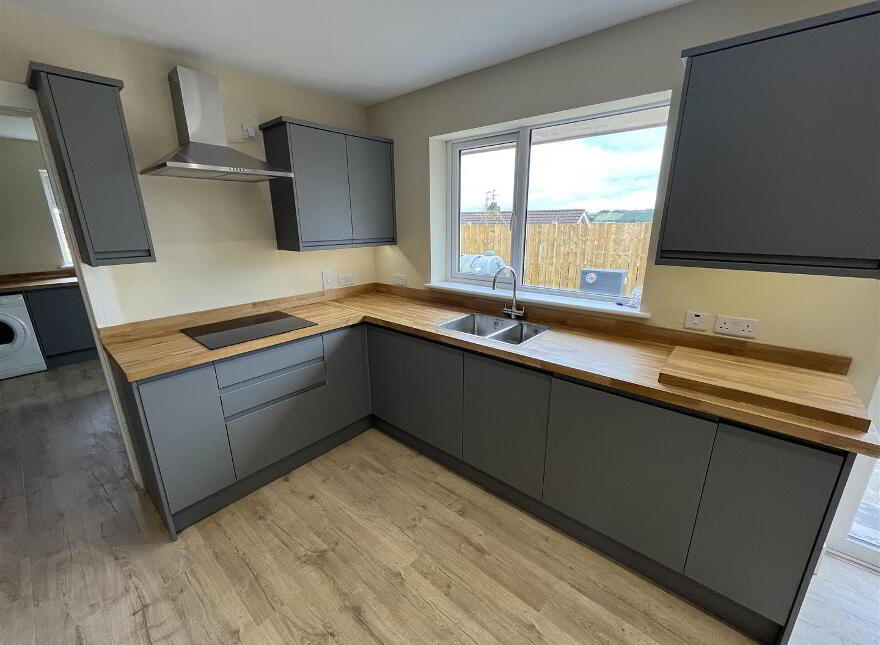 47 Ardaveen Drive, Newry, BT35 8UH