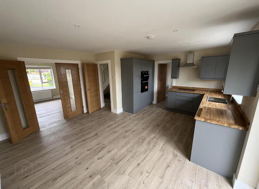 47 Ardaveen Drive, Newry, BT35 8UH photo