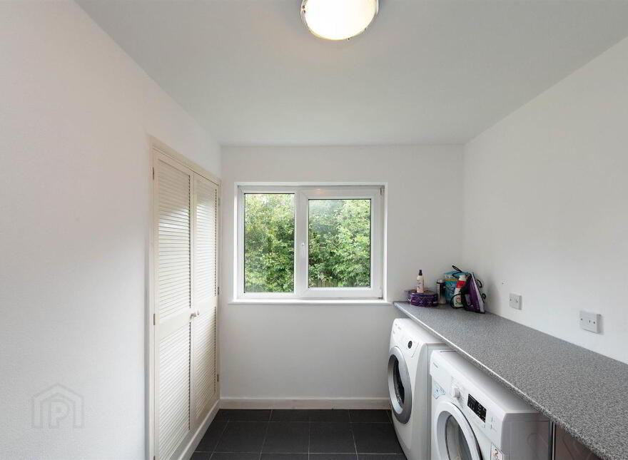 32 Hillcrest Drive, Ballynahinch, BT24 8HE