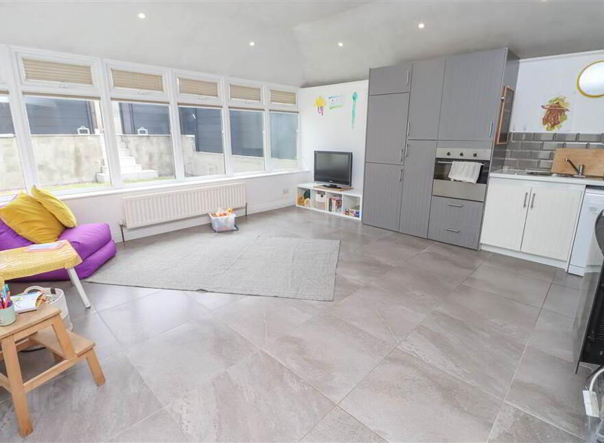 79 South Sperrin, Belfast, BT5 7HW