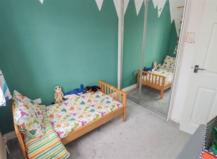 79 South Sperrin, Belfast, BT5 7HW