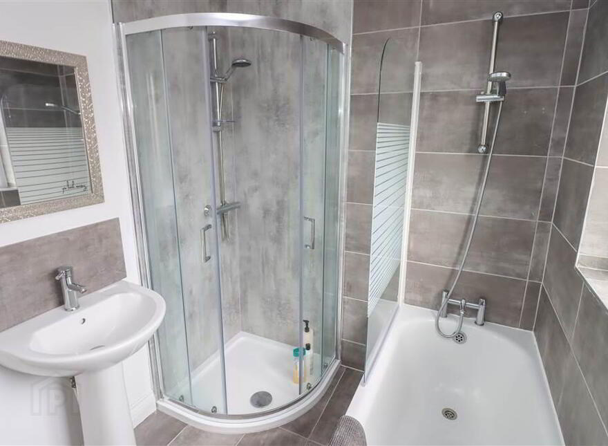 79 South Sperrin, Belfast, BT5 7HW