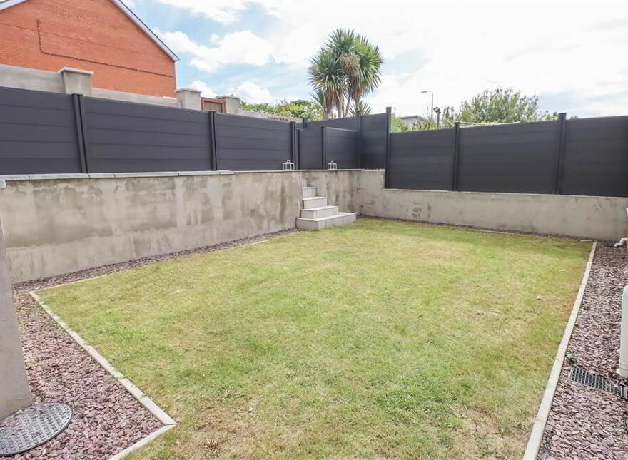 79 South Sperrin, Belfast, BT5 7HW