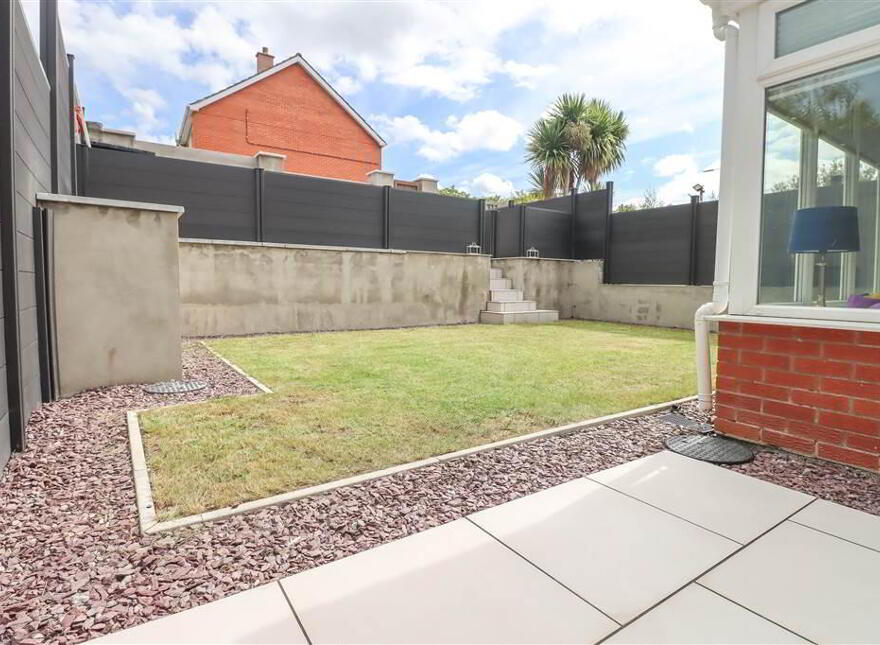 79 South Sperrin, Belfast, BT5 7HW