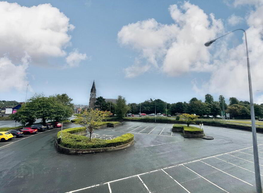 37 Manor House, Longstone Street, Lisburn, BT28 1DD