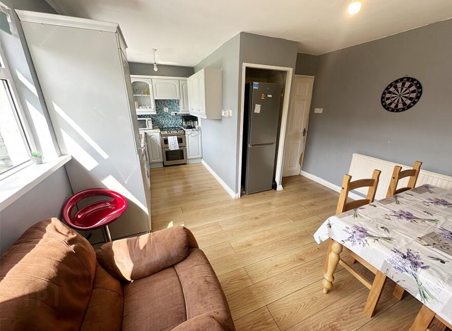 24 Rathmore Road, Newry, BT34 1LW