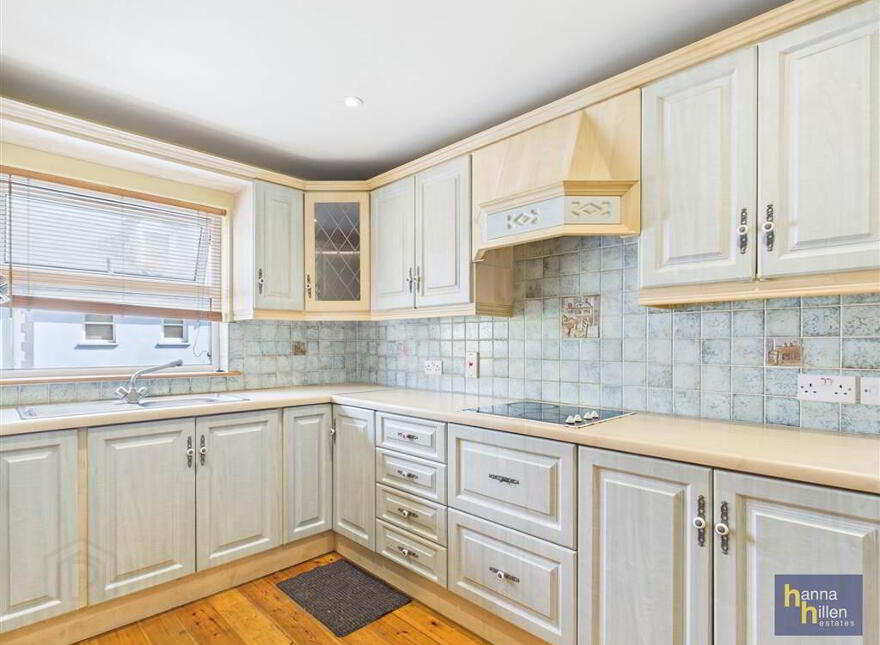 30 Charlotte Street, Warrenpoint, BT34 3LF