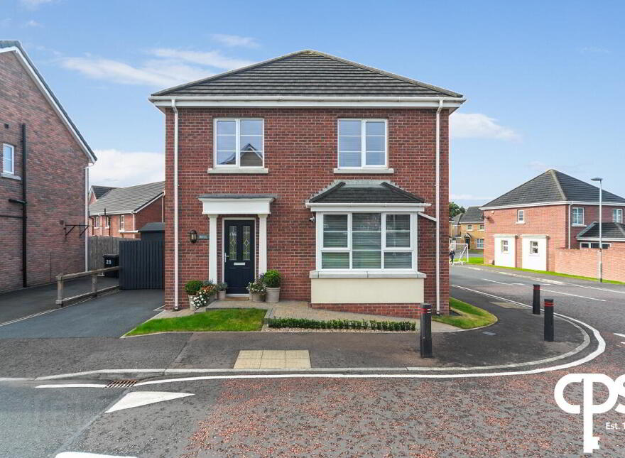 30 Ayrshire Gardens, Lisburn, BT28 2EL