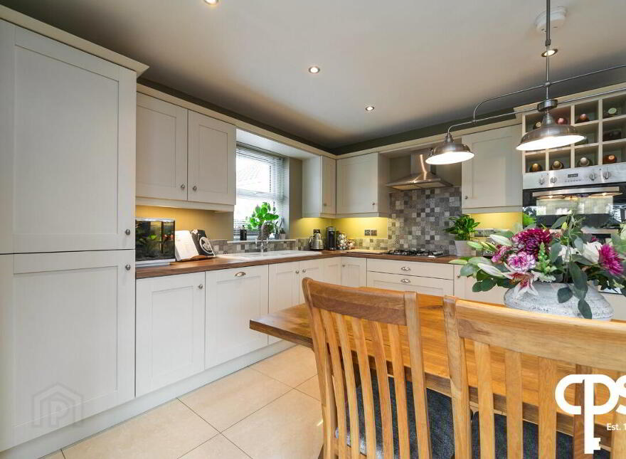 30 Ayrshire Gardens, Lisburn, BT28 2EL