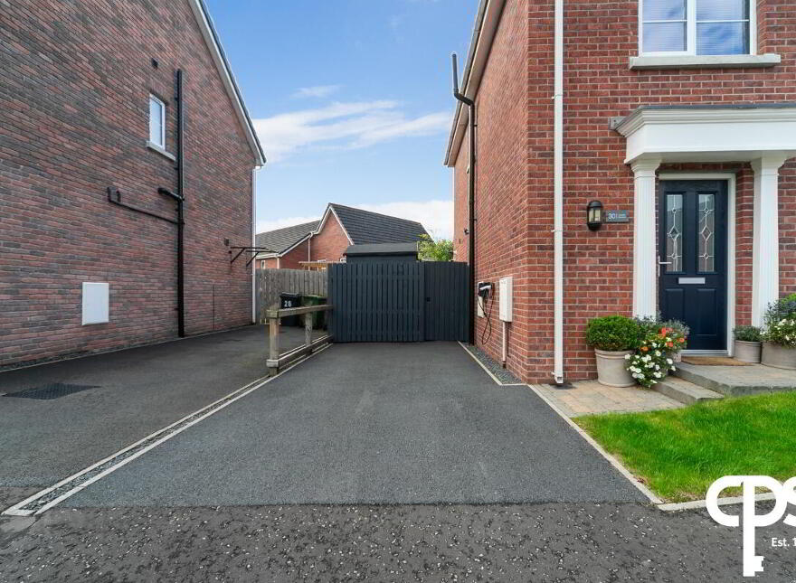 30 Ayrshire Gardens, Lisburn, BT28 2EL