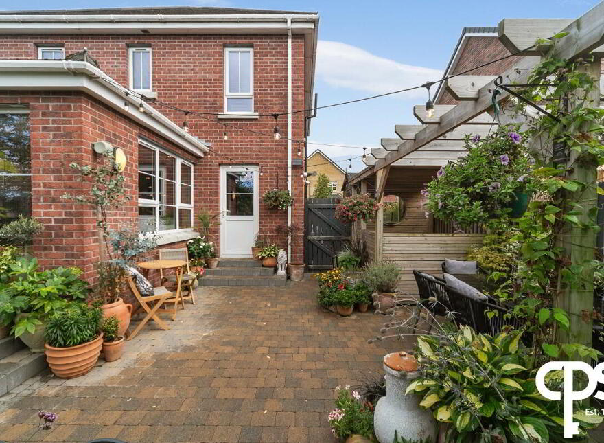 30 Ayrshire Gardens, Lisburn, BT28 2EL