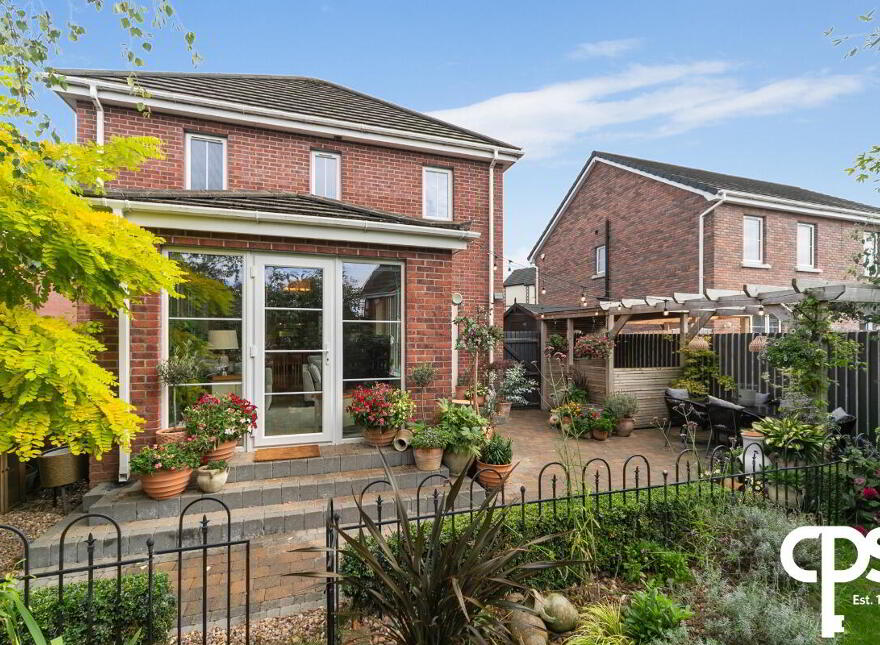 30 Ayrshire Gardens, Lisburn, BT28 2EL