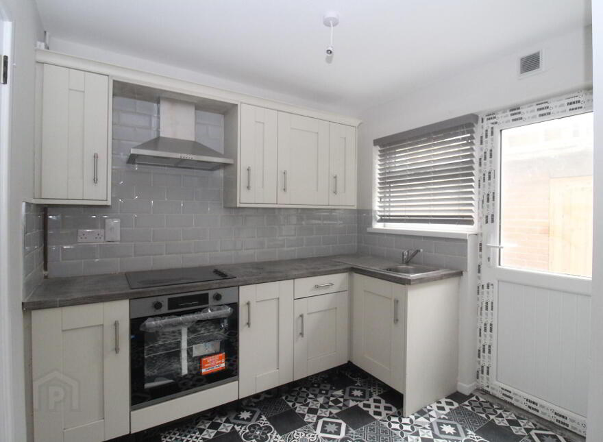 32 Spelga Place, Newtownards, BT23 4ND