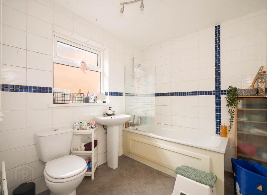 57 Rosebery Road, Belfast, BT6 8JA