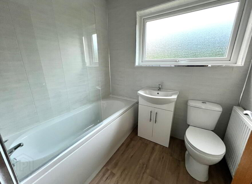 81 Seahill Road, Craigavad, Hollywood, BT18 0DW