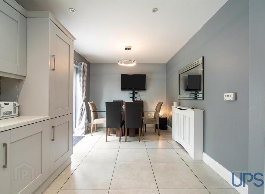 17 Huntingdon Hill, Lisburn, BT28 3GX