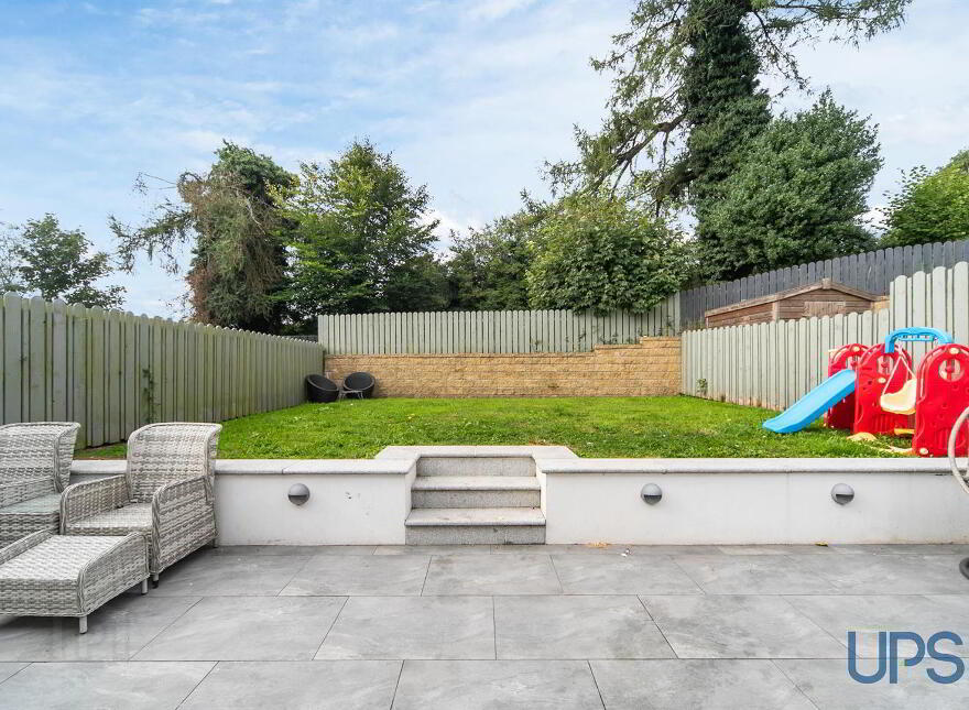 17 Huntingdon Hill, Lisburn, BT28 3GX