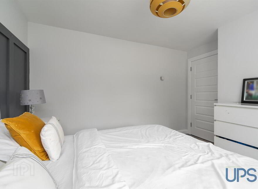 17 Huntingdon Hill, Lisburn, BT28 3GX
