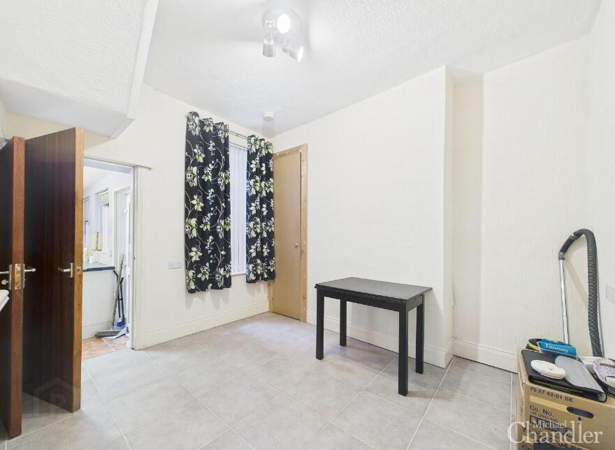 17 Agincourt Street, Belfast, BT7 1RB