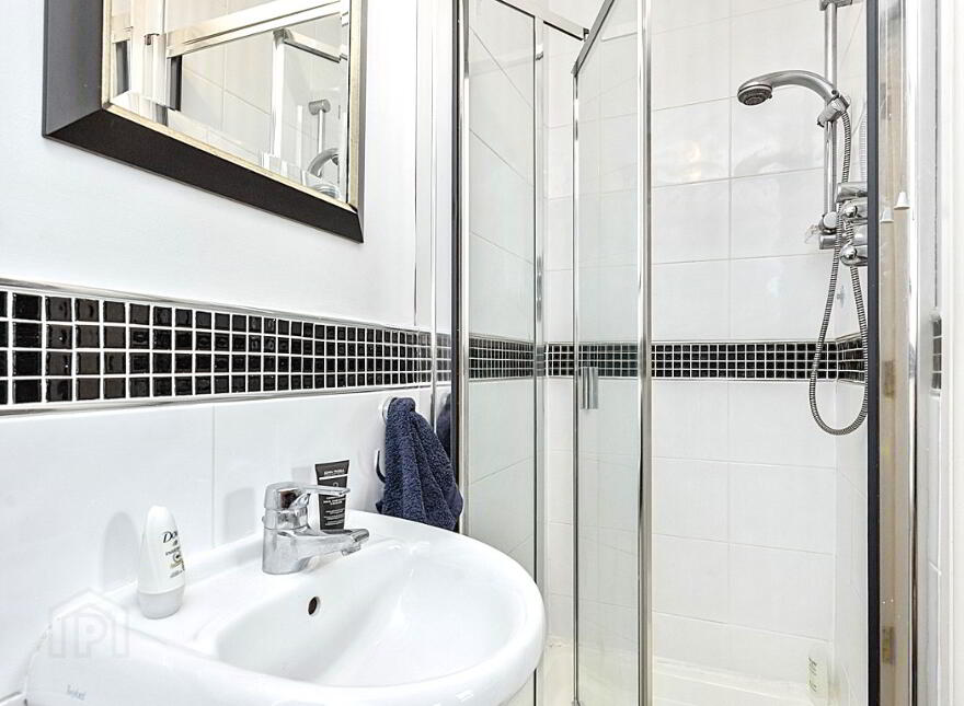 1 Mill Mews, Royal Hillsborough, BT26 6JD
