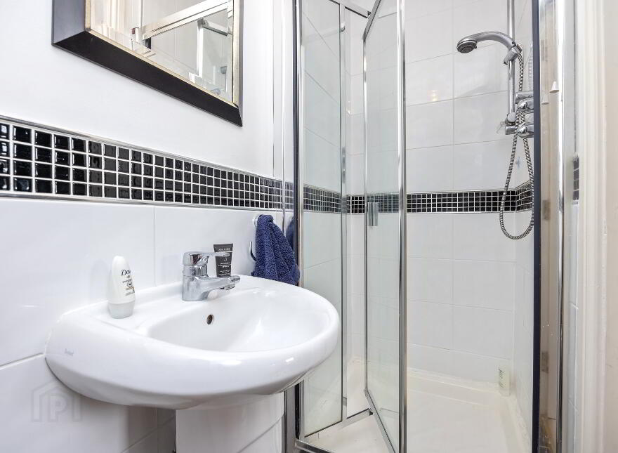 1 Mill Mews, Royal Hillsborough, BT26 6JD