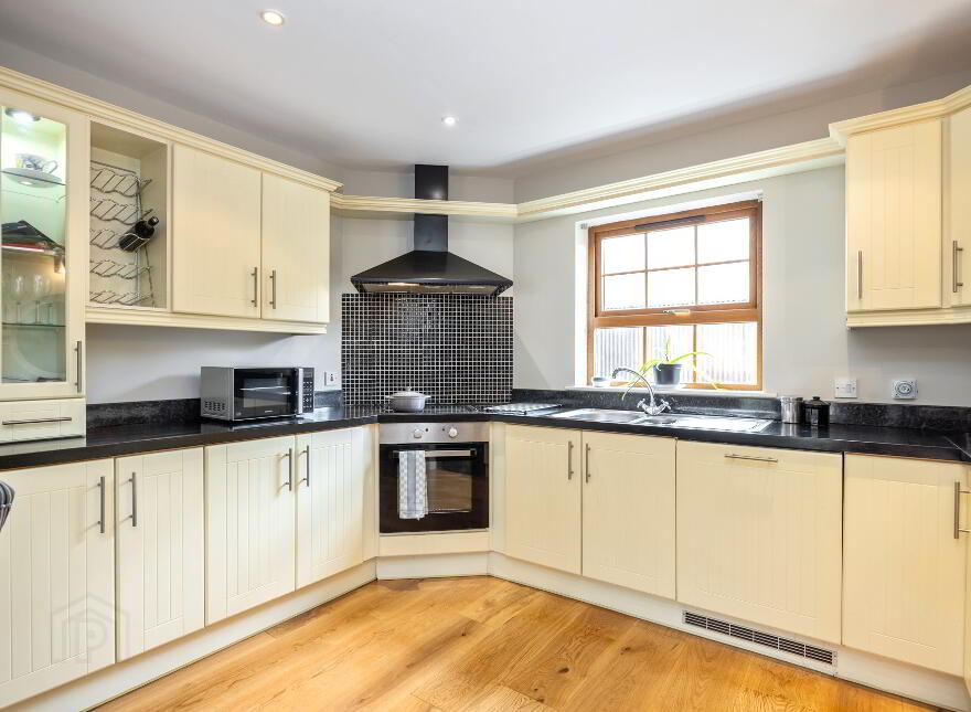 1 Mill Mews, Royal Hillsborough, BT26 6JD