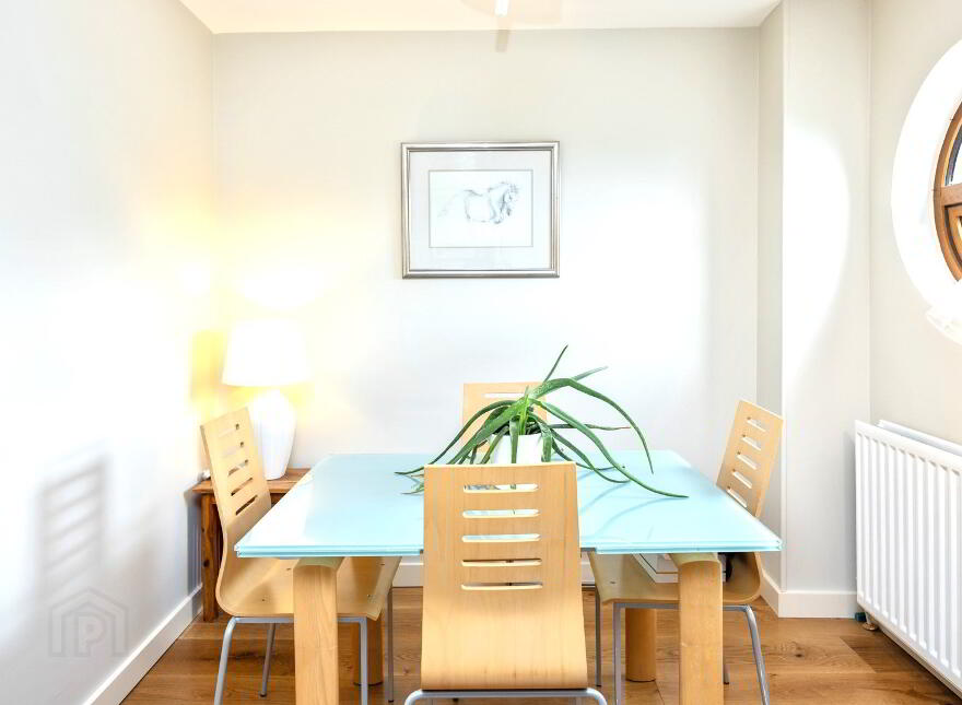 1 Mill Mews, Royal Hillsborough, BT26 6JD