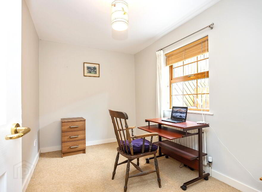 1 Mill Mews, Royal Hillsborough, BT26 6JD