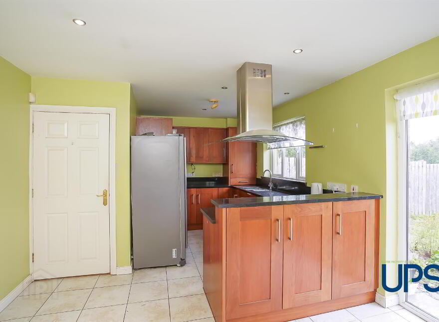 4 Lagmore View Gardens, Stewartstown Road, Dunmurry, Belfast, BT17 0FQ