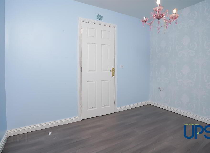 4 Lagmore View Gardens, Stewartstown Road, Dunmurry, Belfast, BT17 0FQ